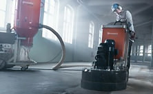 Pulido de Hormigón Puliendo un suelo industrial con la máquina Husqvarna PG 680